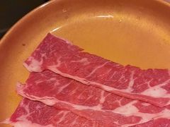 -牛YO寿喜烧·铁板烧和牛火锅自助(市府恒隆店)