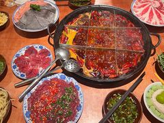 -周小明火锅(黑金冠社区店)