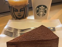 -星巴克(长沙友阿奥特莱斯店)