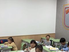 -昂立青少儿成长中心(普陀中环百联校区)
