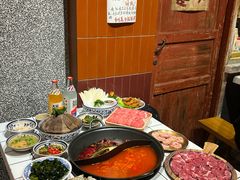 -旧街市鲜货老火锅(大光路店)