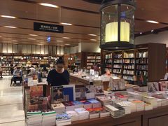 -诚品(信义店)