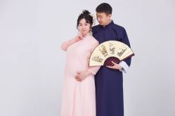 点击看大图 -十孕纪高端孕妇亲子摄影
