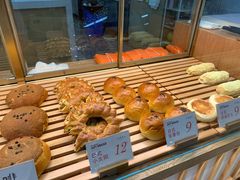 -木子木水日式烫面包(世界城光谷店)