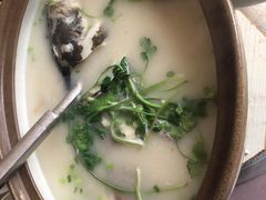 -天乐农家鱼头王(天目湖店)