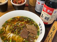 -矮子粉店1985·长沙米粉(湘春路店)