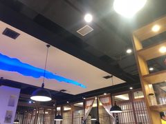 大堂-守柴炉北京烤鸭(丰都东麓店)