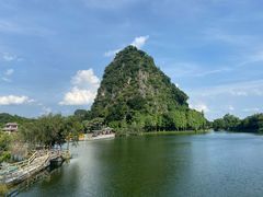 -星湖旅游景区七星岩