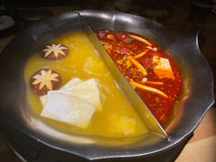红颜花胶鸡锅-湊湊火锅·茶憩(杭州湖滨银泰in77店)