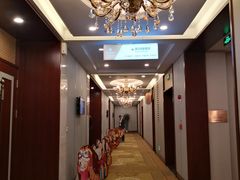 -青岛天瑞星空酒店