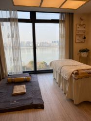点击看大图 -至臻康妍健康管理中心