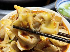 -吃城都·鱼蛙火锅(西玉龙街店)