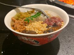 -井格重庆火锅(西直门凯德Mall店)