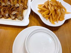 特色酱萝卜-粤仔湾砂锅粥(广益哥伦布店)