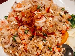 -Neary Khmer Restaurant