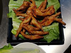 -冰冰龙虾·江湖菜·花园江景餐厅