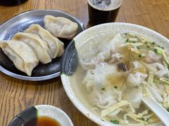 -黄阿姨锅贴大王(万航渡路店)