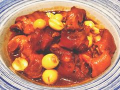 慢炖莲子猪蹄-那家小馆•北京菜•烤鸭(中关村店)