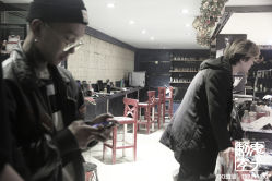 -鬼手纹身小鬼店