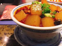 -沪小二炭火蛙锅(淮海中路美食不夜城店)