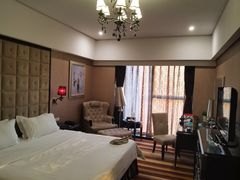-长沙豪布斯卡酒店(长沙省政府德思勤店)