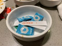 -海底捞火锅(宝龙广场夜宵主题店)