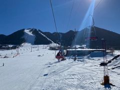 -丝绸之路山地度假区滑雪场