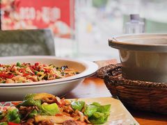 农家小炒肉-盐帮食坊•小河帮川菜(四川师大店)