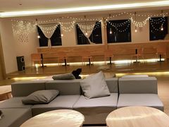-猫腻·猫咖·撸猫馆(星光大道店)