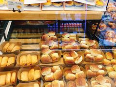 -巴黎贝甜(周浦海印店)