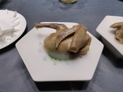 千禧盐水乳鸽-狮王府淮扬菜(万象城店)