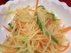 -金杨拉面王小吃面馆·牛三宝面·红烧牛肉粉