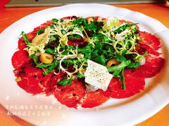 腌制生牛肉片配帕尔马芝士-牛排家(北京王府井澳门中心店)