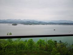 -千岛湖忆湖度假酒店(中心湖景区店)