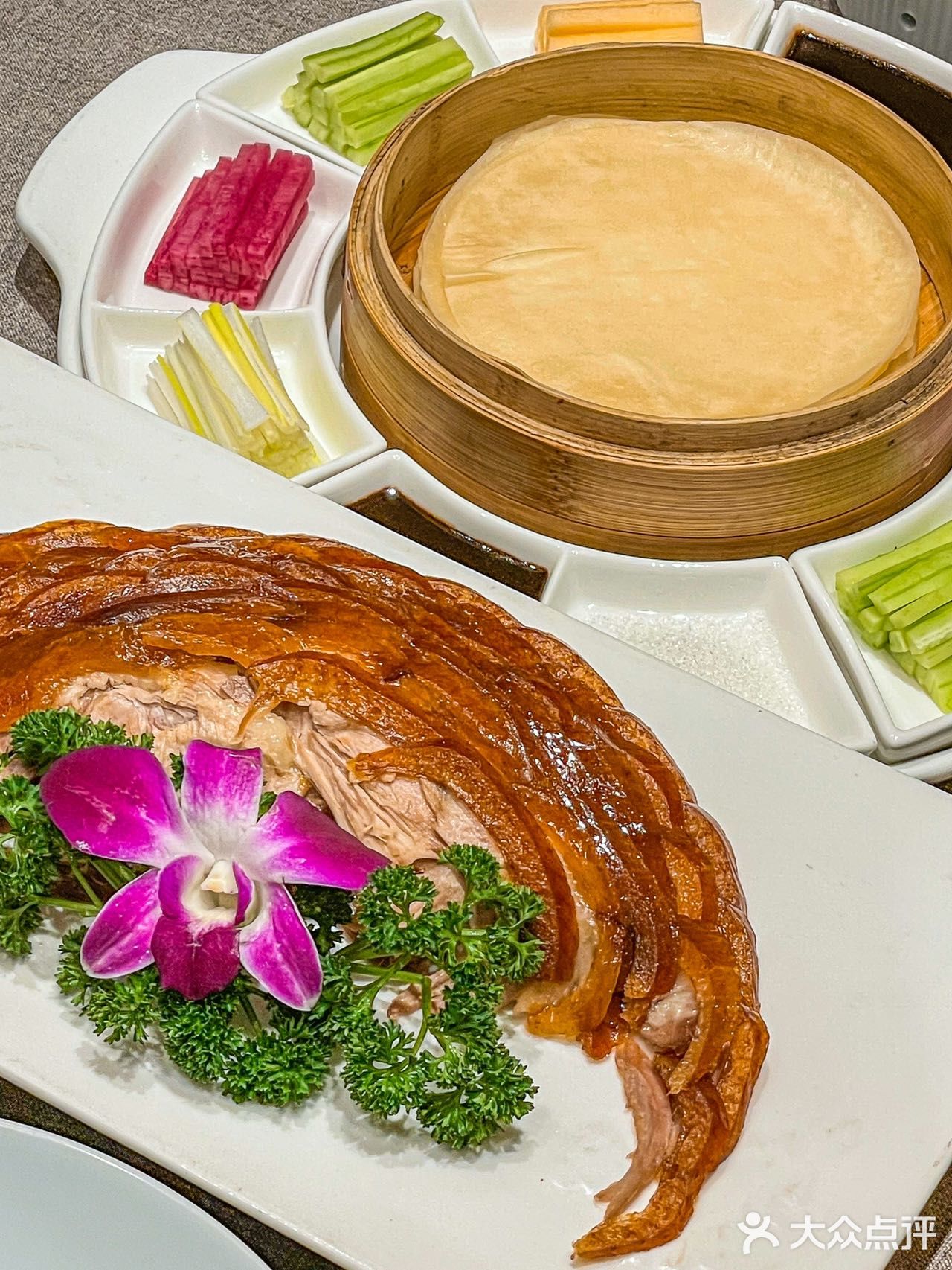 没错！就是藏在朝天宫巷子里的锅气老南京菜馆