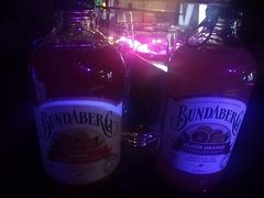 -vimi便利店酒吧
