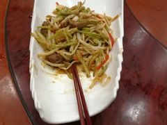 -东馆和天下特色餐饮(工农店)