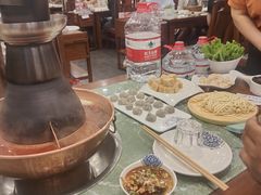 -楼外楼大刀肉传统火锅(西安大路店)