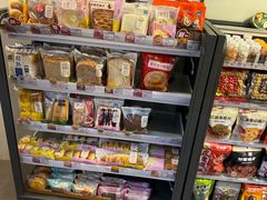 -全家便利店(上海火车站站二店)