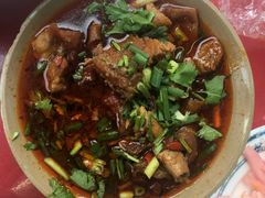 -谢老五跷脚牛肉·非遗传承店