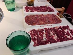 -浪里寻·臻牛养生牛肉火锅(方圆荟店)