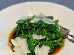 豉汁百合豌豆苗-绿波廊(豫园店)