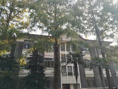 -复旦大学任重书院(光华大道店)