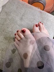 -HEYAN荷妍专业脱毛连锁机构