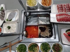-海底捞火锅(银泰中心店)