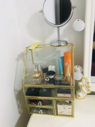 -美肤盾祛痘·问题肌头疗管理中心