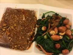 陈醋菠菜花生-苏氏牛肉面(团结路店)