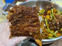 -内蒙焖面大盆骨餐馆(山大路店)