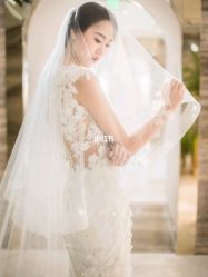 点击看大图 -GRACE KELLY婚纱与礼服(北京店)