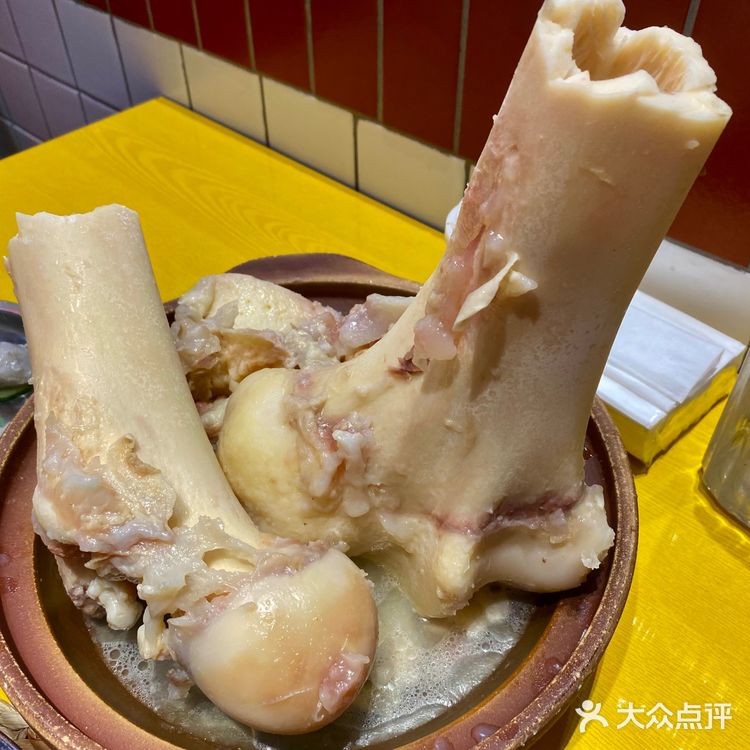 比脸还大的棒骨｜一个又好拍又好吃的地方